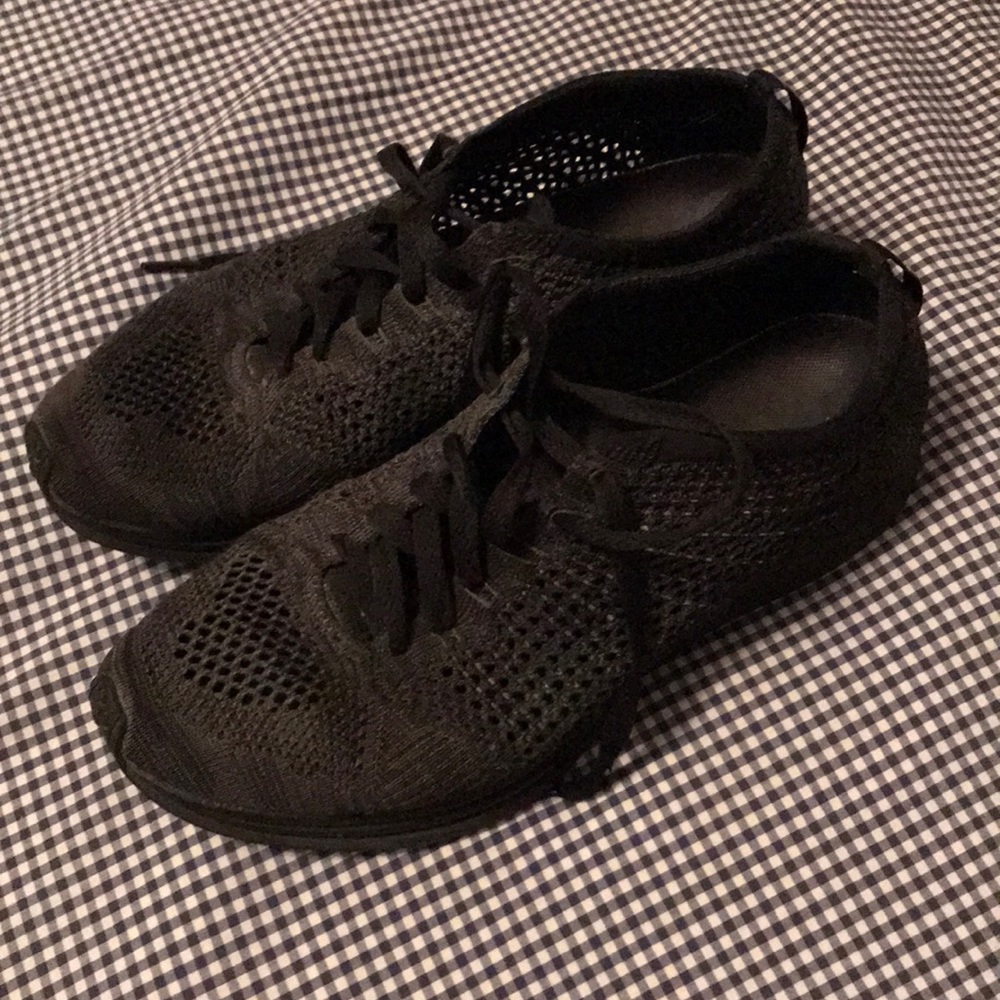 Nike flyknit racers